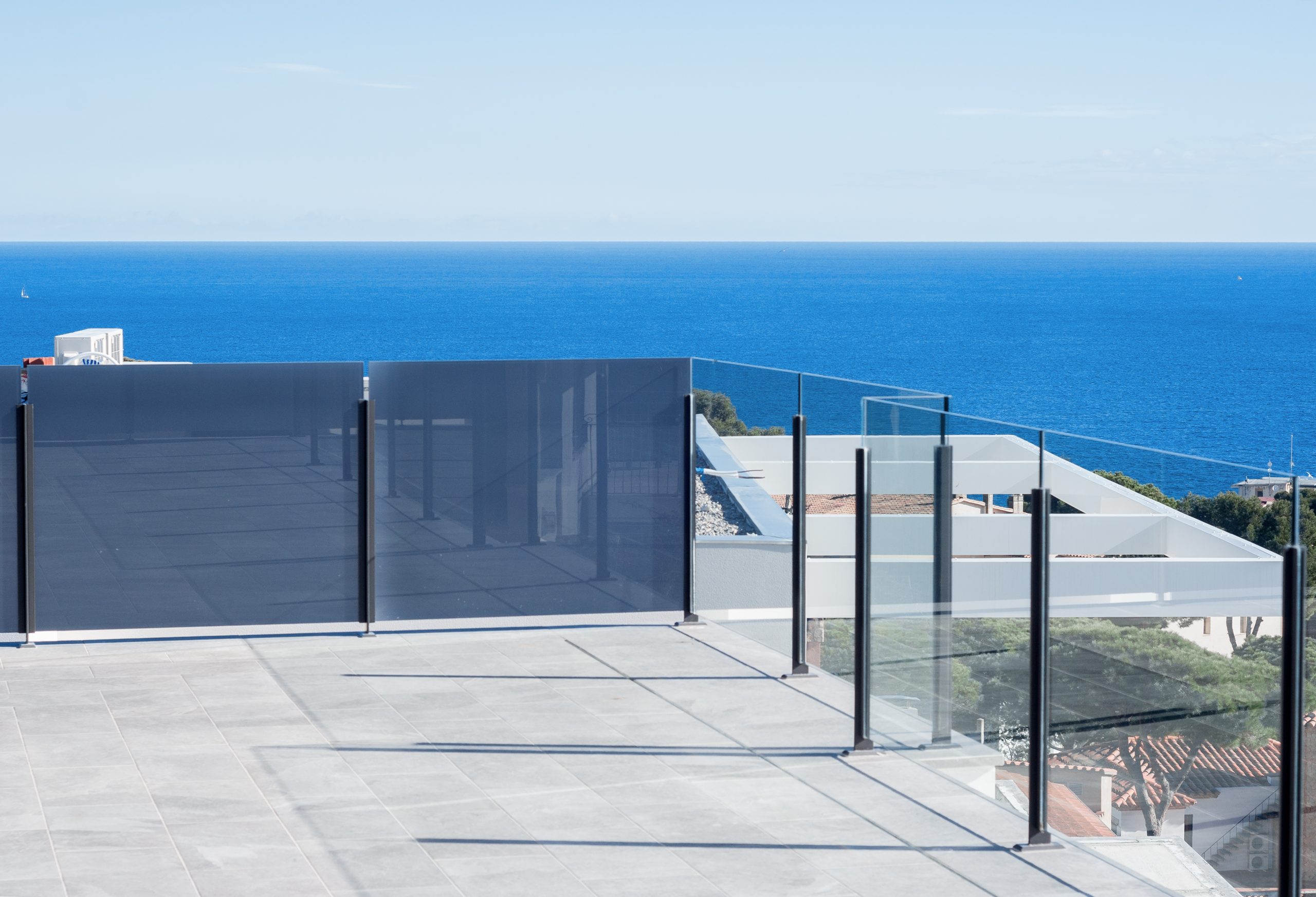 Revised Building Standards for Glass Balustrades